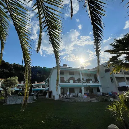 Seafront Family Calypso *