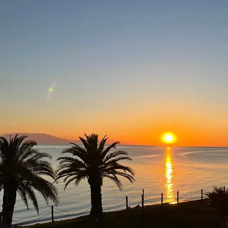 Seafront Family Calypso Holiday home *